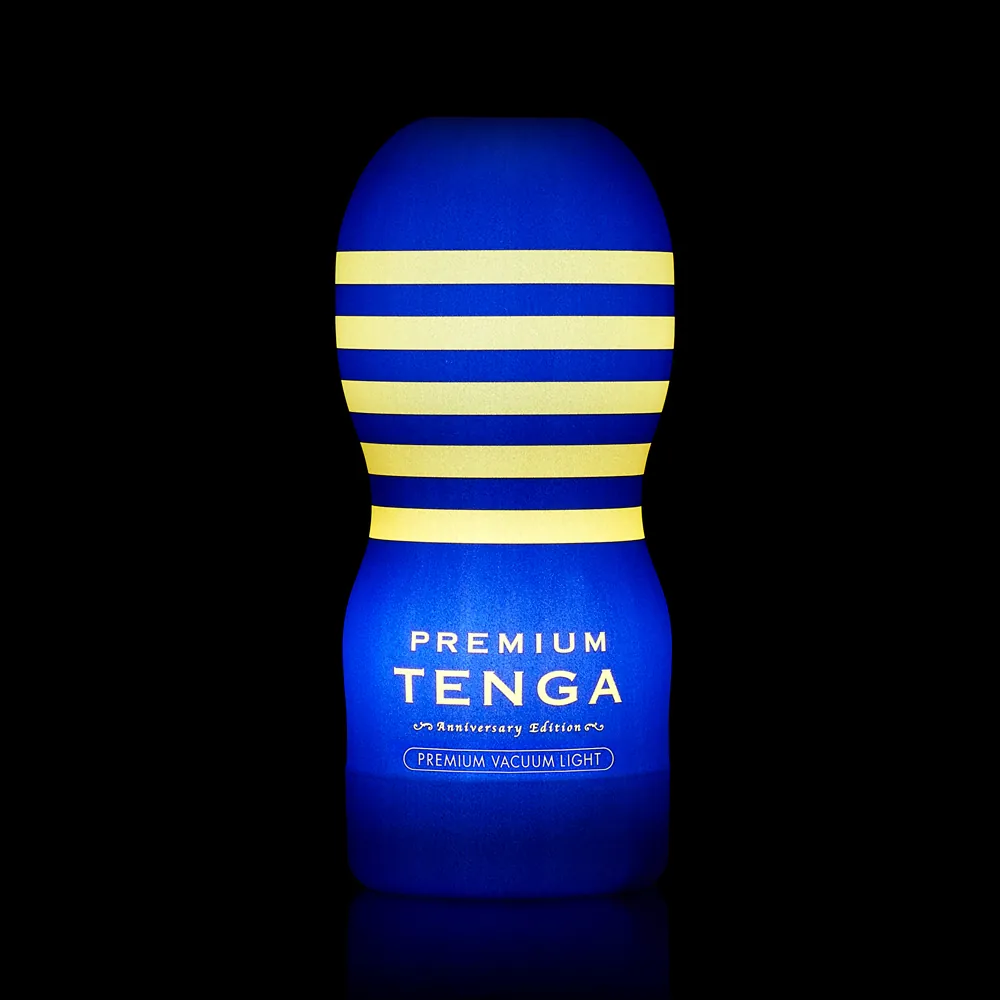 TENGA 創意 LED 燈，69x155mm 尺寸，柔和燈光，適合床邊或書桌擺設，增添家居風格。

TENGA LED 燈，紅藍兩色可選，3A 電池供電 12 小時，簡單操作，適合作為居家裝飾。