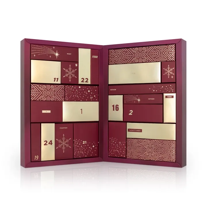 LoveBoxxx 聖誕倒數月曆,24個驚喜,含震動器、束縛工具及身體護理品。