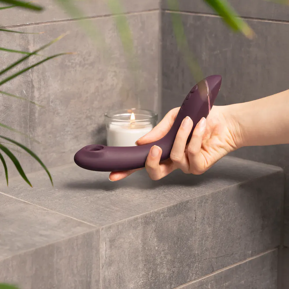 Womanizer OG Pleasure Air G 點按摩棒 (淡紫色/紫紅色/深灰色)