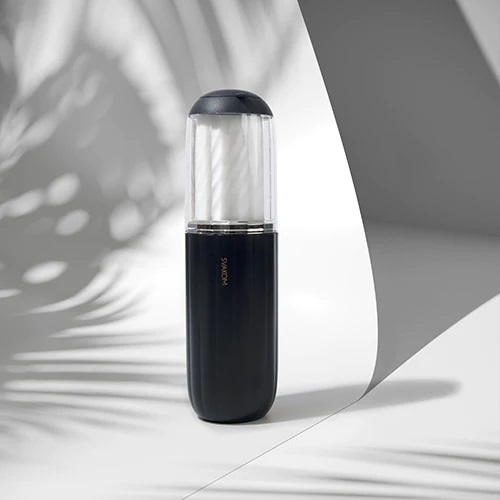 Svakom Alex Neo 2 APP 智能飛機杯，強勁推進技術，可拆卸設計，方便清潔與維護。