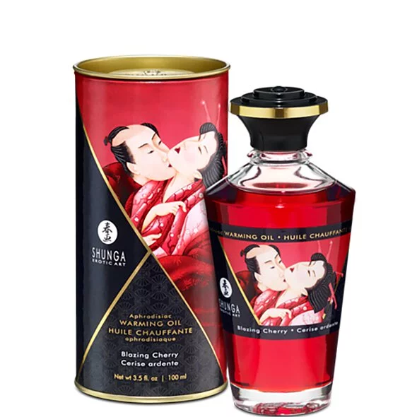 Shunga 火辣櫻桃催情熱感按摩油 100mL，可食用配方，輕吹即發熱，增強親密感官享受。