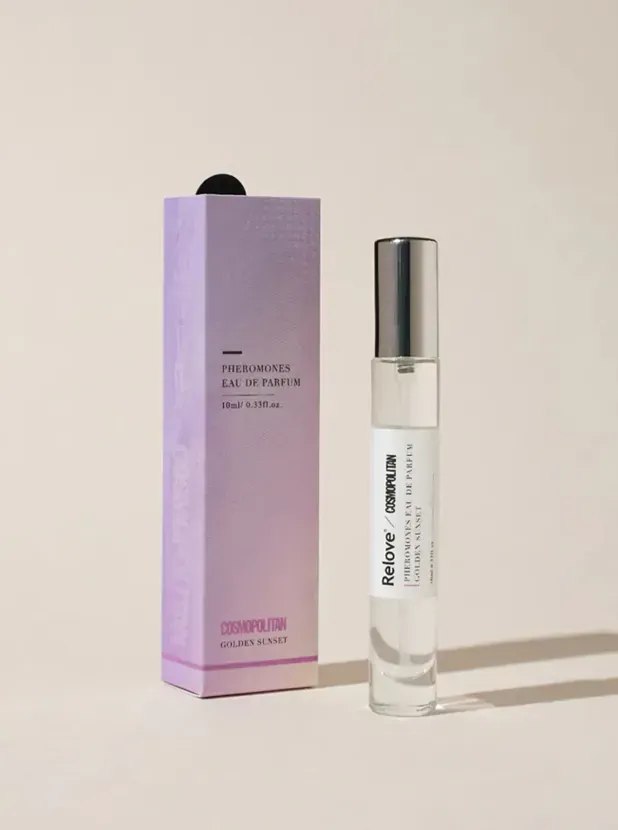 Relove 費洛蒙香水-04 落日餘暉，充滿誘惑的玫瑰與茉莉香氣，搭配麝香與果香，長效迷人。