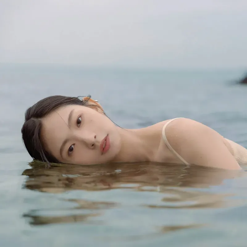 Love Dear Comfour 私密精華，98%天然成分，提供全方位女性護理。