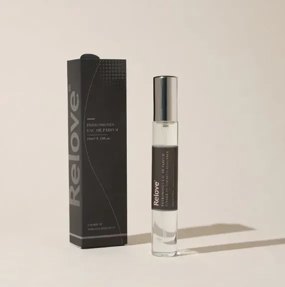  Relove 費洛蒙香水-05 菸草餘燼，15%精油比例，沉穩檀香與肉豆蔻，展現自信與吸引力。
