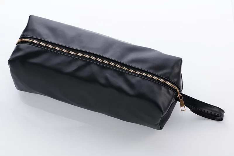 GINRO《遊慾》BDSM新手皮具組，精選材質與設計，讓您輕鬆進入BDSM世界。