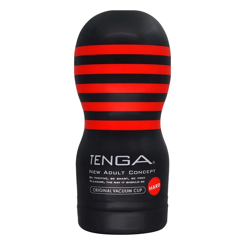 TENGA 黑色真空杯，男士專用，高強度吸力與緊致感，體驗更深層的吸啜快感。