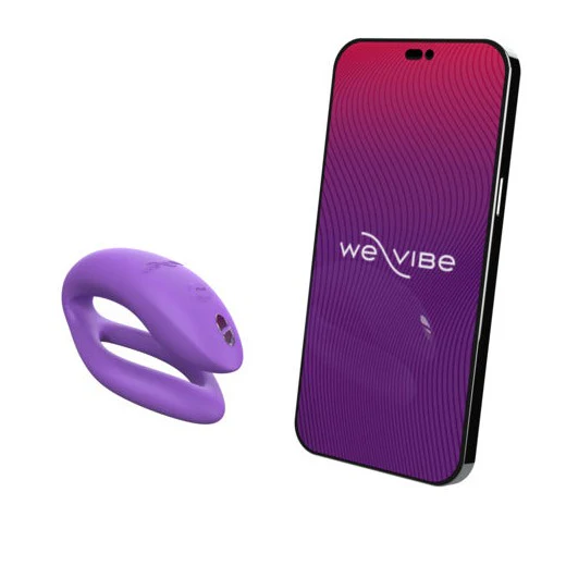 We-Vibe Sync O 情侶共用震動器，C形設計，舒適矽膠材質，USB磁吸充電，150分鐘使用。