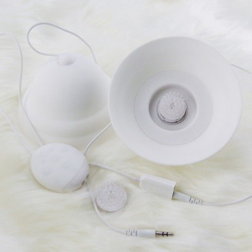 Nipple Cup R 乳頭震動吸啜器，金屬齒輪旋轉機構，人體工學設計，帶來極致快感