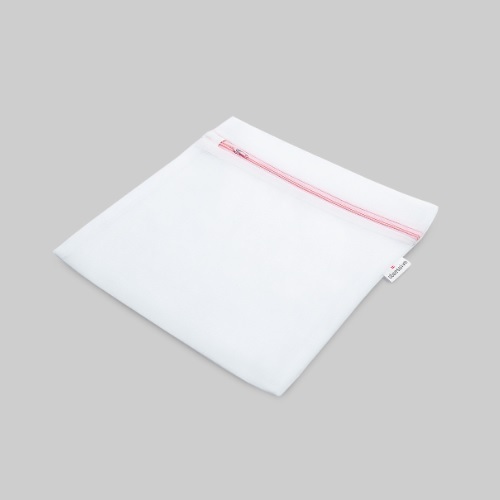 Obsessive 內衣專用洗衣袋，100% 滌綸材質，防止蕾絲與薄紗內衣變形或損壞。

Obsessive 洗衣袋，透氣耐用網布設計，有效保護內衣，適合精緻內衣清洗。