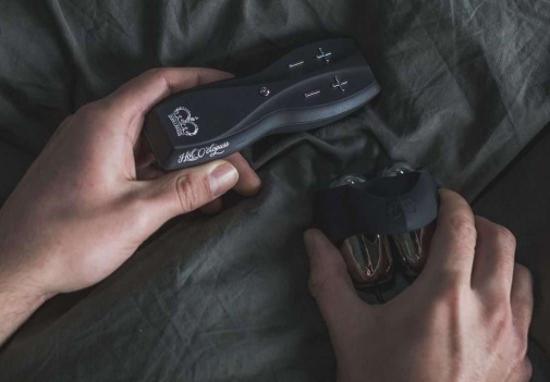 Hot Octopuss Jett 配戴式陰莖振動器 黑色