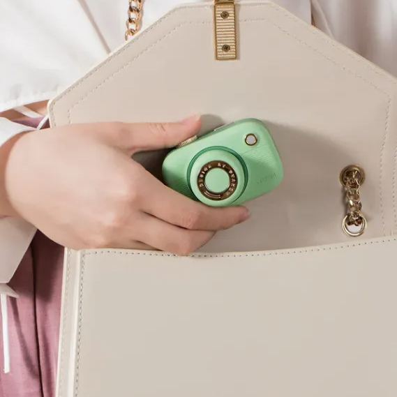 Svakom Alberta 相姬，逼真相機外形，隱私設計，專為高潮與潮吹體驗而生。