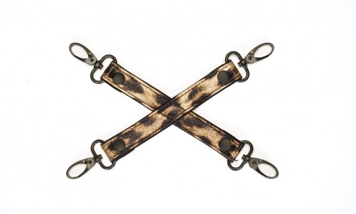 BDSM肛塞與蠟燭，豐富情趣體驗，適合進階SM玩家探索更多感官刺激。