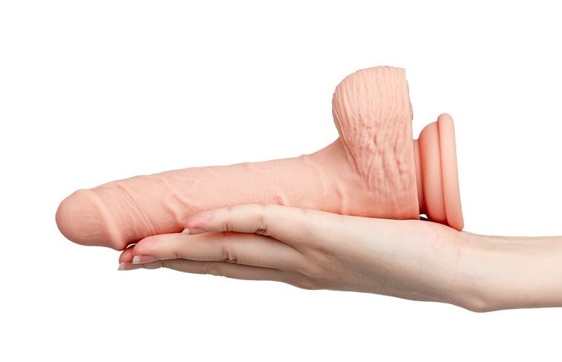 Okinsei 加熱推撞假陽具，擁有精確推撞、震動功能，滿足各種快感需求。