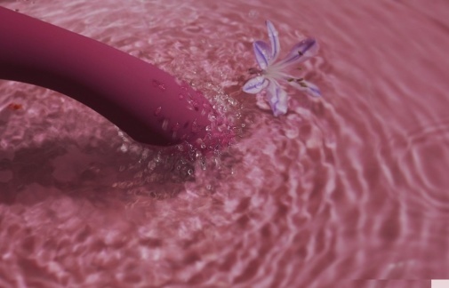 Svakom Amy2 震動按摩棒，G 點刺激震動棒，5+5 震動模式，USB 充電，隨時隨地享受快感。