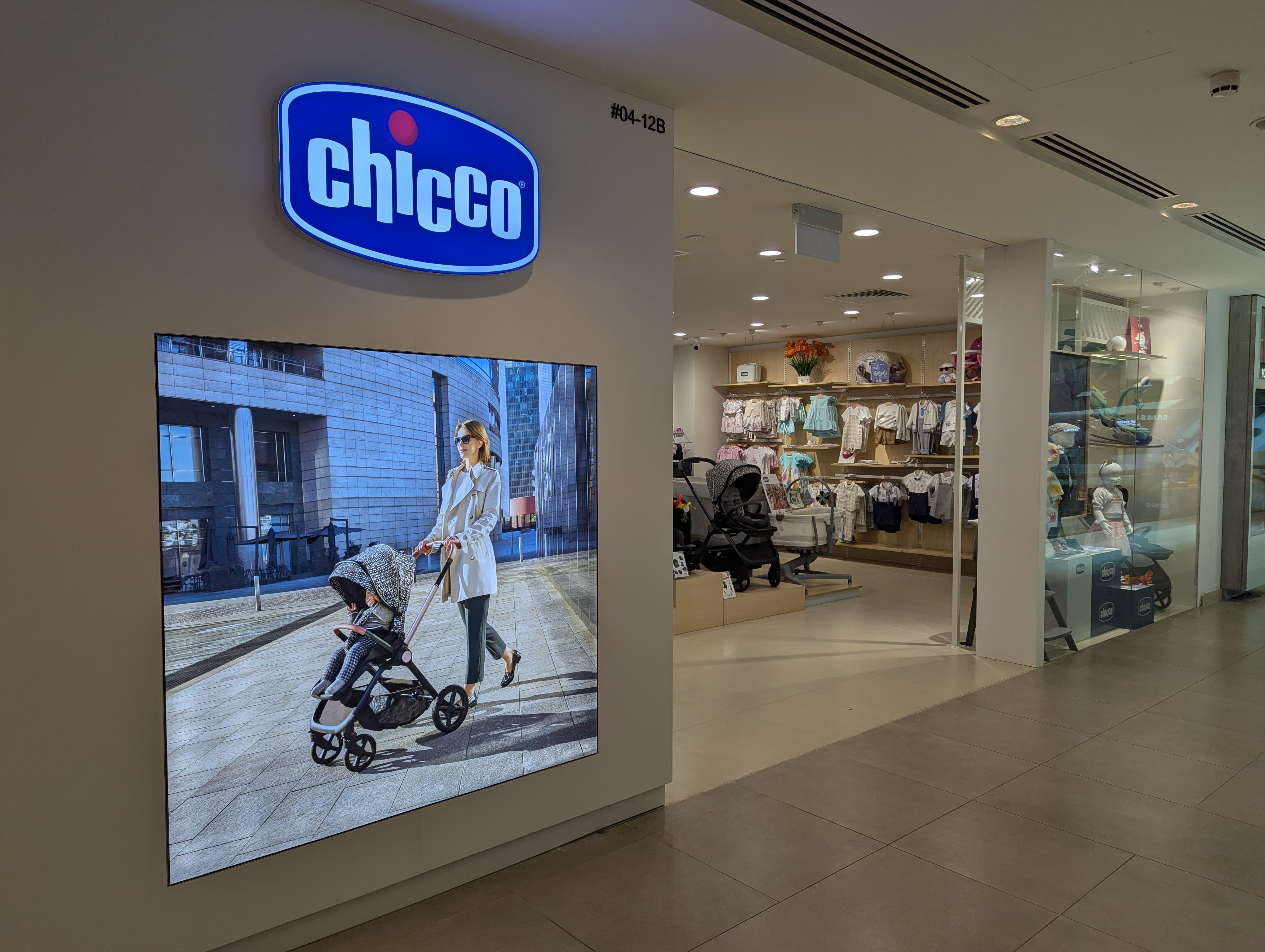 "Plaza Singapura","chicco"