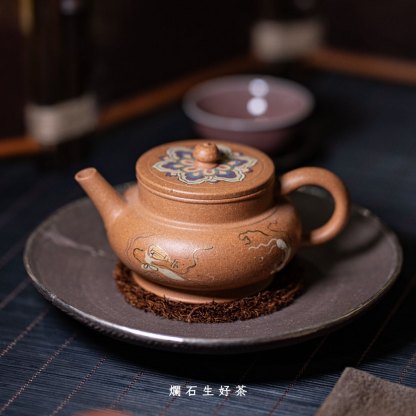 敦煌泥繪天樂禪修壺-石介落款｜原礦黃金段泥
