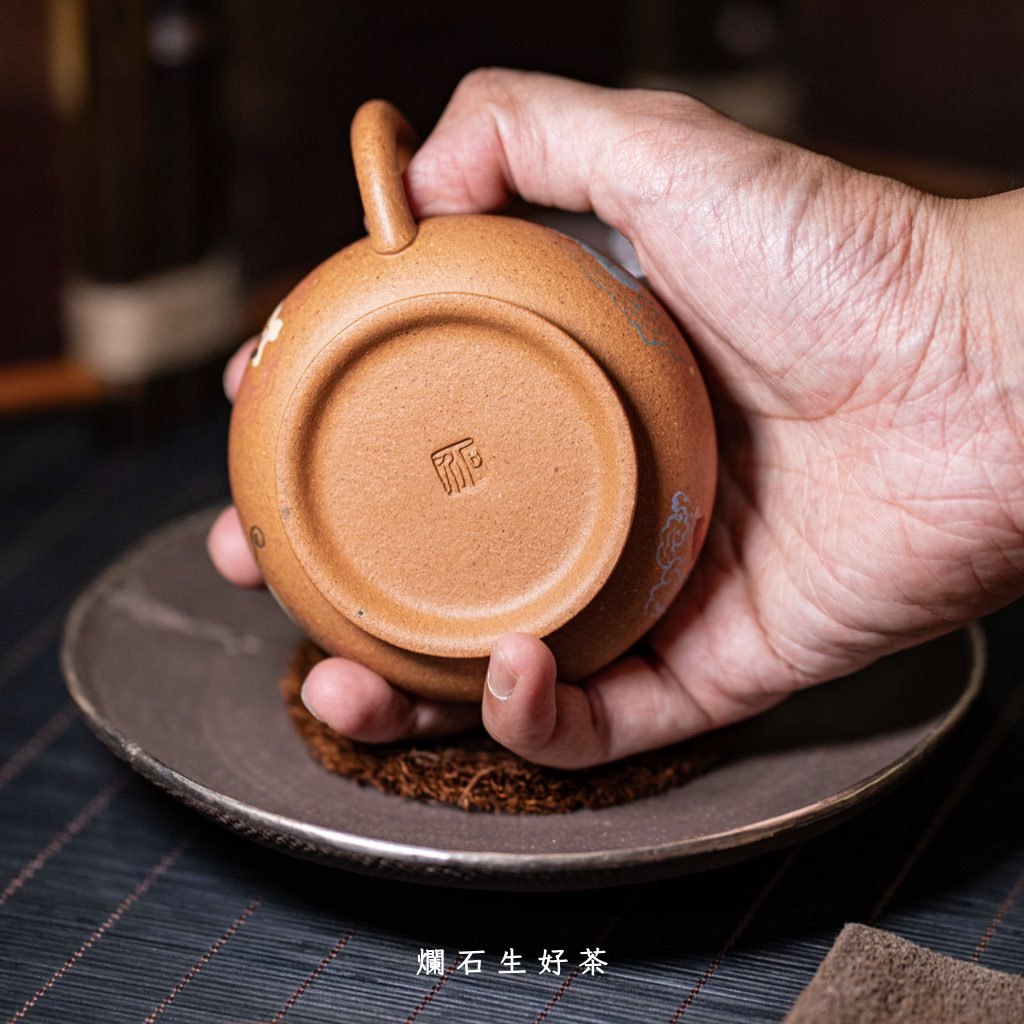敦煌泥繪天樂禪修壺-石介落款｜原礦黃金段泥