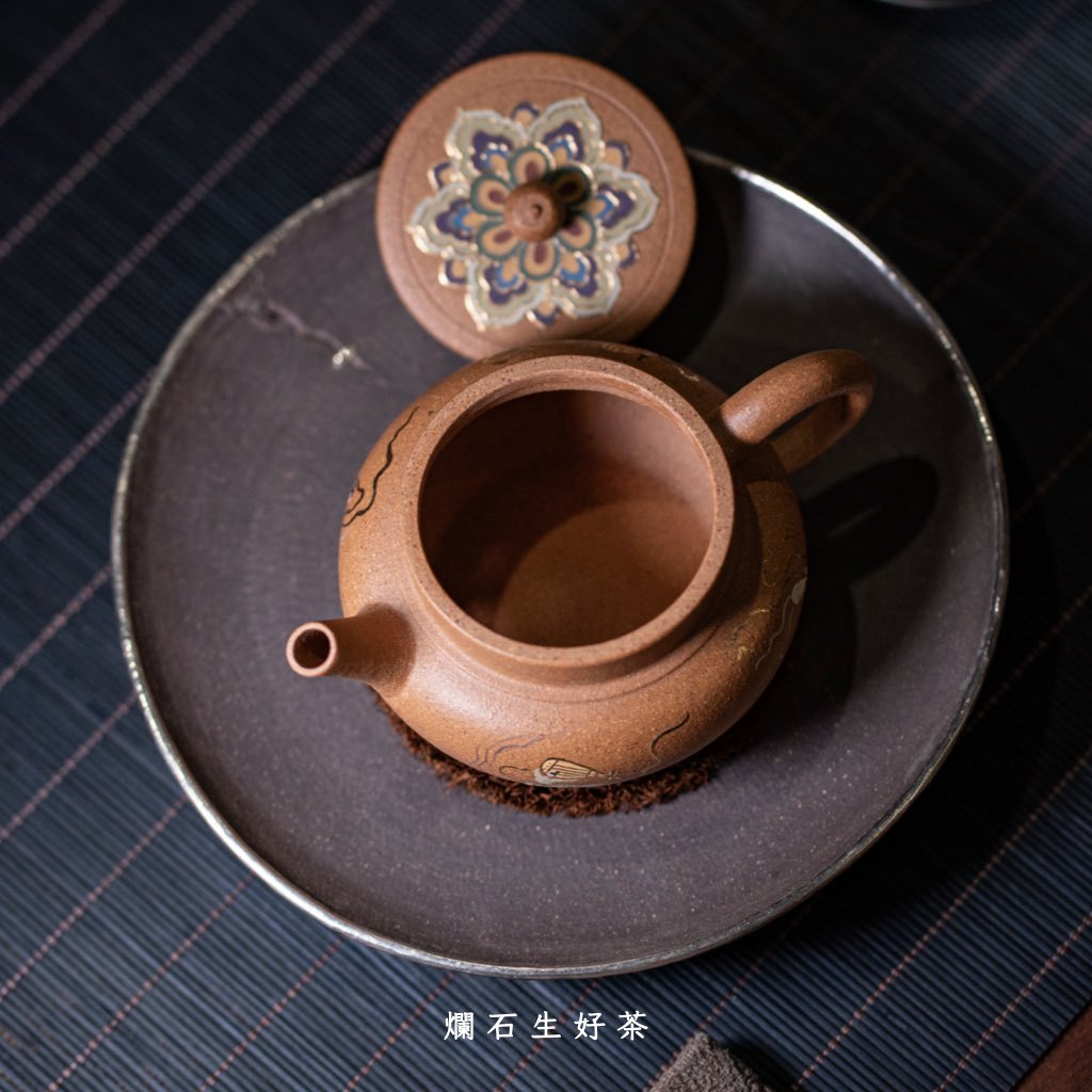 敦煌泥繪天樂禪修壺-石介落款｜原礦黃金段泥
