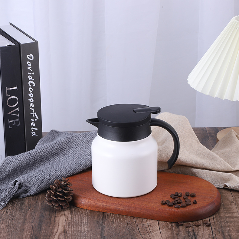 大容量保溫杯燜燒泡茶