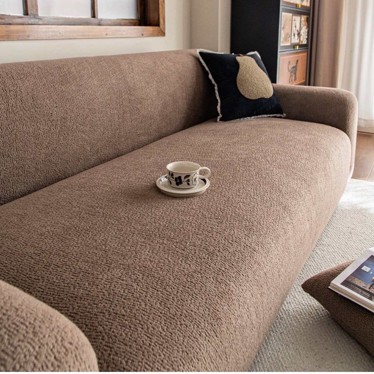 犬猫対策 ソファカバー 伸縮抜群 全面フィット ズレないシャワーキャップ型 カシミヤタッチ 高密度フリース とろける柔らかさ ペットの引っ掻き傷防止 抜け毛汚れ対策 防汚防塵 丸洗いOK 1人掛け〜5人掛け対応 四季通用 有害物質ゼロで安心