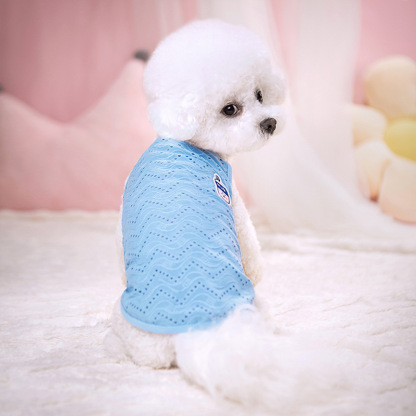 ベスト型の小型犬用服