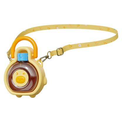 ペット用ブタ型携帯水筒 犬 給水器 折りたたみ ウォーターボトル  400ml ストラップ付き 肩掛け 斜め掛け ハンズフリー 持ち運び便利 水漏れ防止 ワンタッチ スライドロック 広口 丸洗い お散歩 お出かけ 小型犬 中型犬 大型犬 猫用