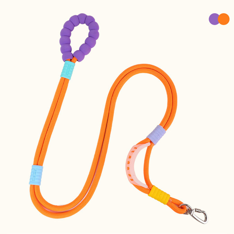 丈夫な犬用リード 訓練 散歩 迷子防止 伸縮 肩掛け 斜めがけ ロック 