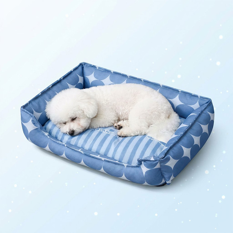 クールタッチ 四角ベッド 犬 猫 四角型 防水 耐久性抜群 高反発 脊椎保護 腰痛対策 耐摩耗 噛み付きに強い 滑り止め 通気性 暑さ対策 洗える 丈夫 長持ち 室内用 中 小型犬 クールベッド