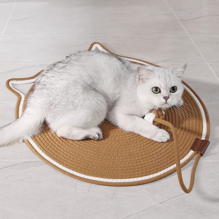 マカロン手編み猫爪とぎマット 円形 60cm オールシーズン対応 ひんやり快適 綿麻ロープ素材 耐久性抜群 爪とぎ・寝床兼用 持ち運び簡単 猫耳デザイン 内蔵ボール付き