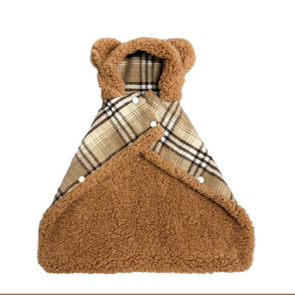 ふわふわくま耳ペットポンチョ 犬猫兼用 秋冬 防寒 保温 暖かい もこもこ フランネル チェック柄 2WAYブランケット 着る毛布 抜け毛対策 洗える ストレスフリー 安全素材 小型犬 中型犬