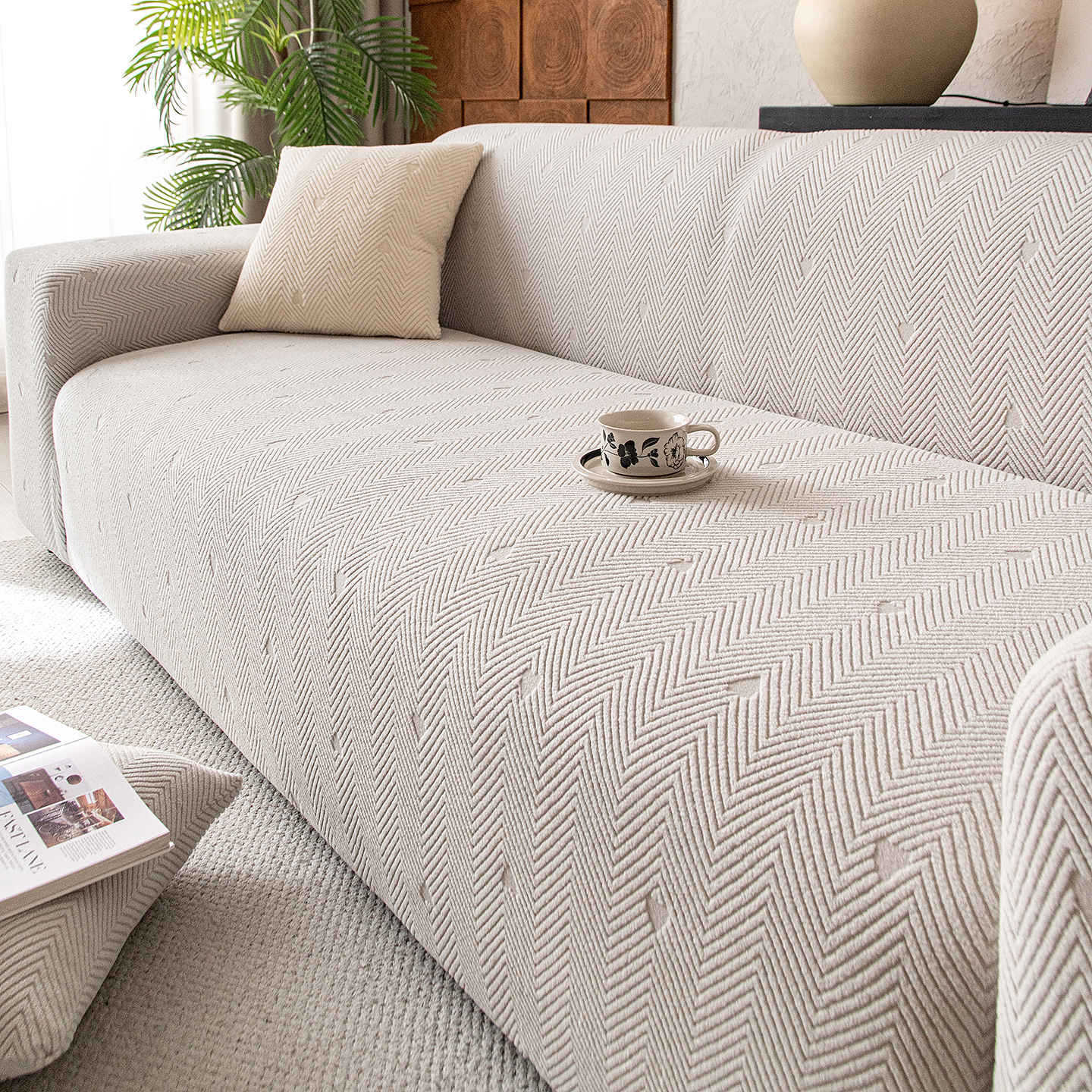 ハート柄ヘリンボーン ソファカバー 3人掛け ジャガード織り ソファスロー シェニール 厚手 爪とぎ防止 犬 猫 対策 傷防止 抜け毛防止 汚れ防止 柔らかい 滑り止め 肘あり 肘なし マルチカバー 北欧 おしゃれ 洗える