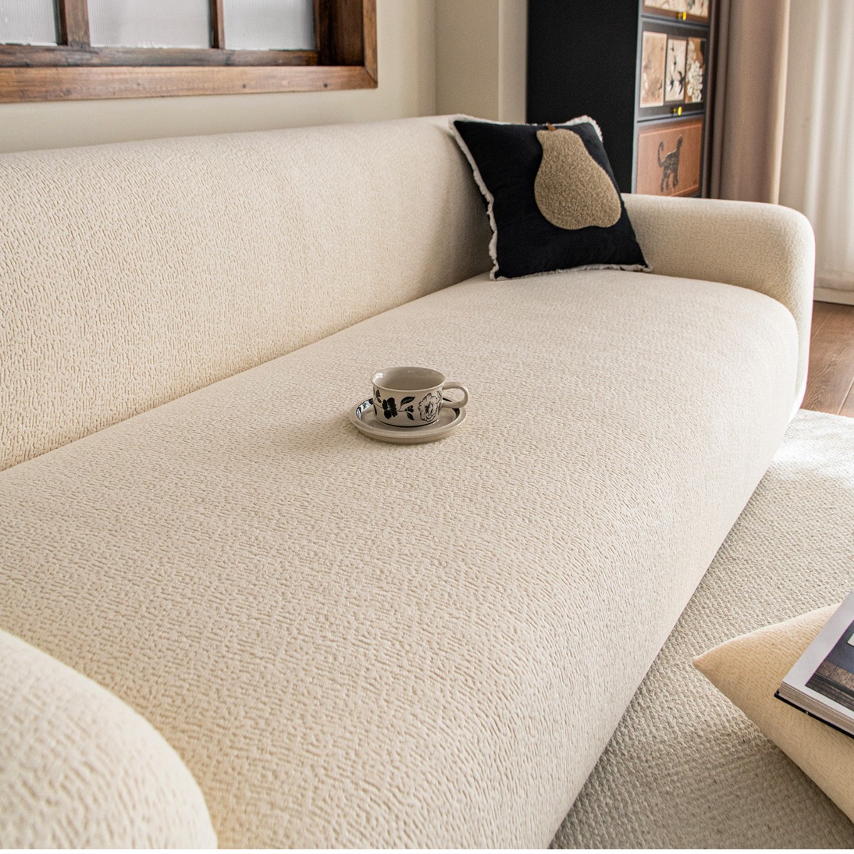 犬猫対策 ソファカバー 伸縮抜群 全面フィット ズレないシャワーキャップ型 カシミヤタッチ 高密度フリース とろける柔らかさ ペットの引っ掻き傷防止 抜け毛汚れ対策 防汚防塵 丸洗いOK 1人掛け〜5人掛け対応 四季通用 有害物質ゼロで安心