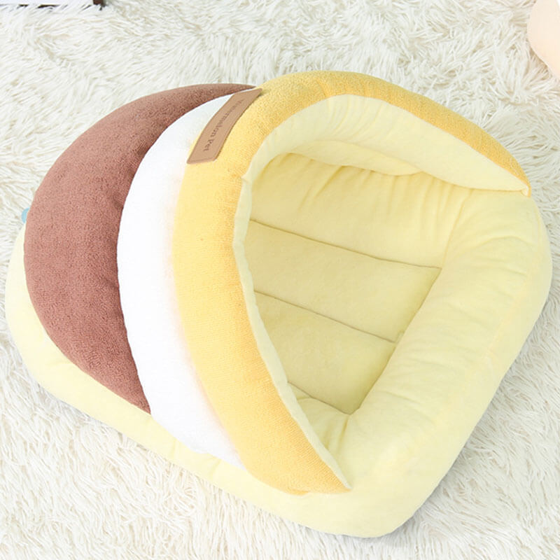 スリッパ型ペットベッド 冬用 猫 小型犬兼用 ふわもこ 防寒 三層構造 タオル生地 高反発PP綿 へたりにくい 肌触り抜群 包み込まれるような柔らかさ 滑り止め 手洗いOK 可愛い スリッパハウス 安心感 耐久性 耐摩耗 キズ防止-Giipet