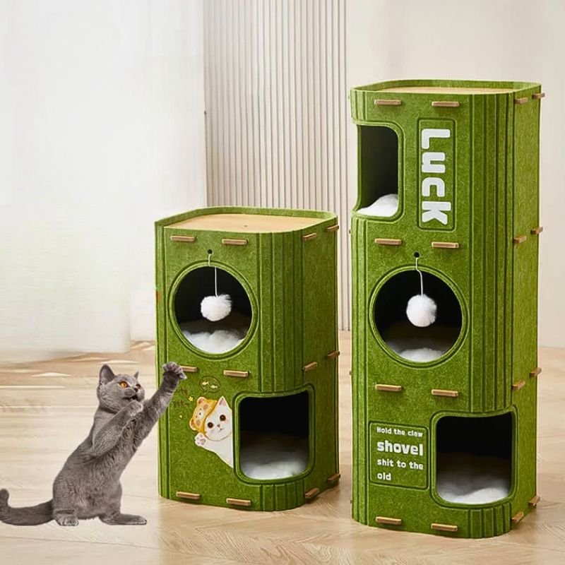 多段式猫用フェルトハウス 多機能キャットタワー 爪とぎ遊び場 猫ベッド休憩所 ふわふわボール付き 厚手耐久フェルト 大型猫 多頭飼いOK コンパクト設計 インテリア 組み立て簡単 小型スペース最適