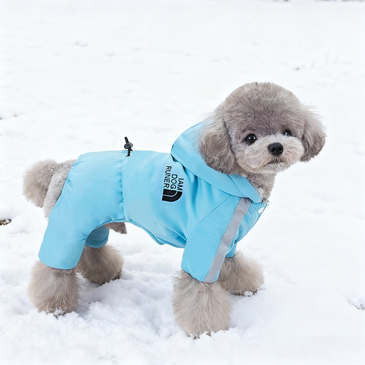 犬用防寒防水ジャケット 秋冬用 極寒対応 ドッグウェア コート アウター 1枚4役 高機能 反射材 リード付き ふわふわ裏起毛 防風 防雪 完全防水 ウォータープルーフ 保温 汚れ防止 泥はね防止 寒さ対策 お散歩 フード付き 小型犬 中型犬 大型犬 S～2XL