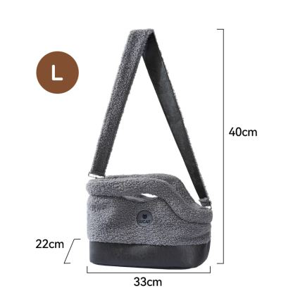 秋冬モコモコショルダーバッグ ペットキャリーバッグ ラムスウール 犬猫兼用 防寒保温 ふわふわ暖かい 3WAY 飛び出し防止 安全ロック搭載 水洗い可能 お手入れ簡単 丈夫で長持ち 引っ掻きに強い 肩負担軽減 疲れにくい 広々快適空間 安定感抜群 小型犬 中型犬 お出かけ