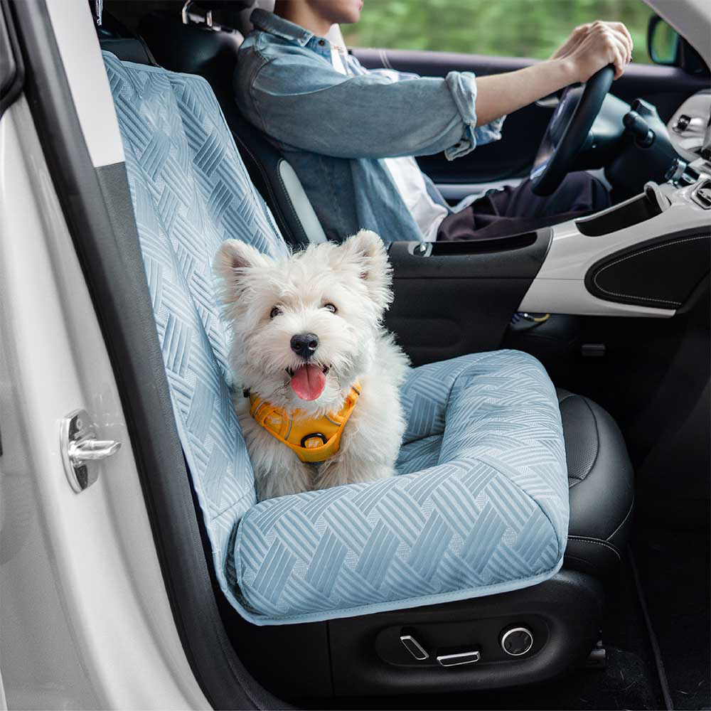 ペット用車載パッド ドライブシート 犬猫兼用 防水防汚加工 滑り止め仕様 クッション入り 車内シート保護 取り付け簡単 旅行・通院・お出かけに最適 小型犬 中型犬対応 洗濯可能 丈夫な耐久素材 四季通用