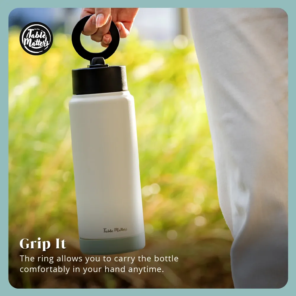 MAGSTIC - 24oz/700ml iPhone Magsafe Compatible Thermal Water Bottle with Sipping Straw Collection
