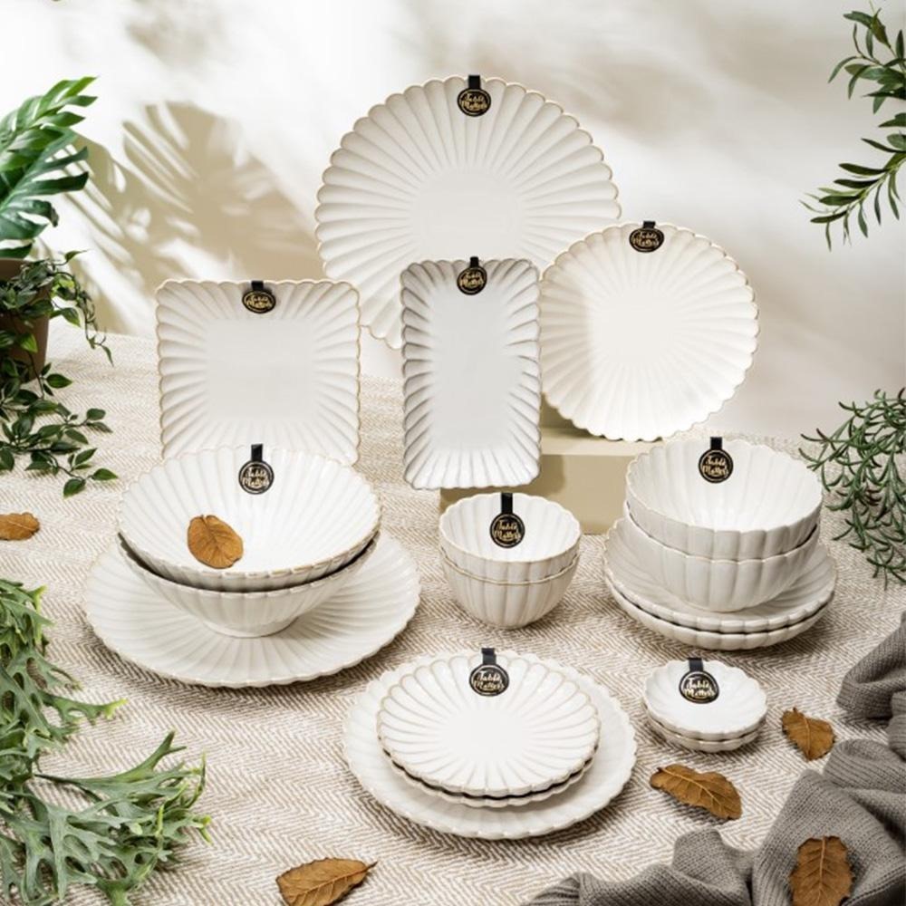 White Scallop 16PCS Dining Set