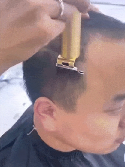 【เครื่องตัดผมอเนกประสงค์】ปัตตาเลี่ยนไฟฟ้าแกะสลัก
