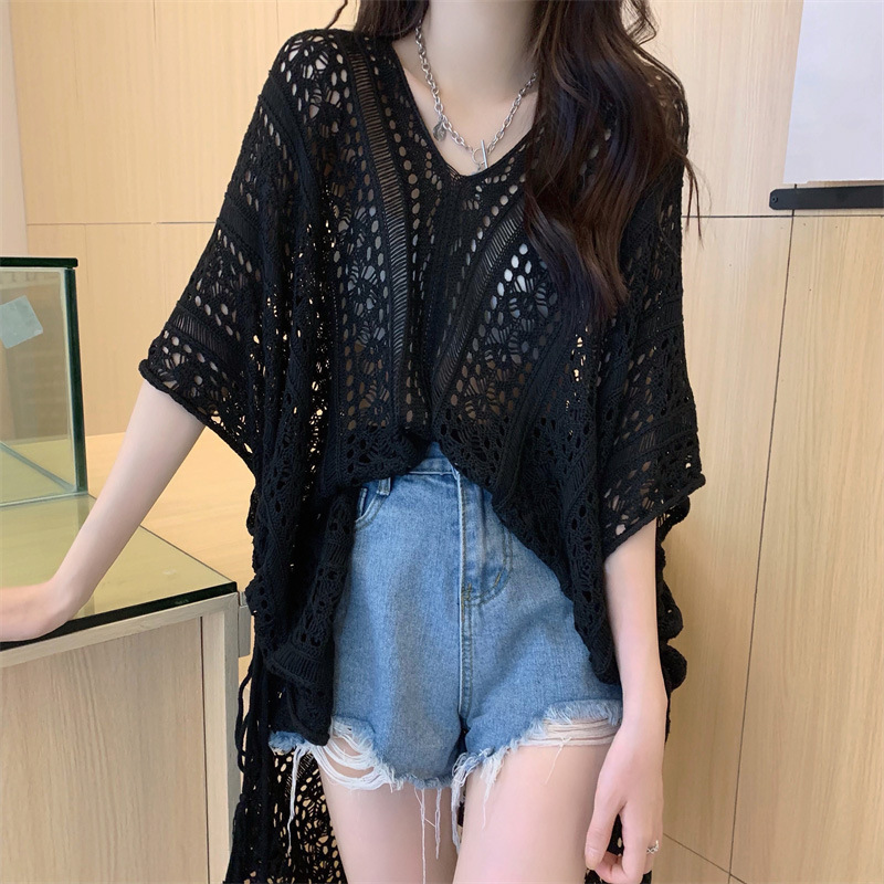 เสื้อคลุมถักคอวีผูกเชือกแบบโปร่ง