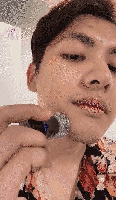 HFH-【炫酷机甲】新款磁吸酷炫电动剃须刀_04-1.gif