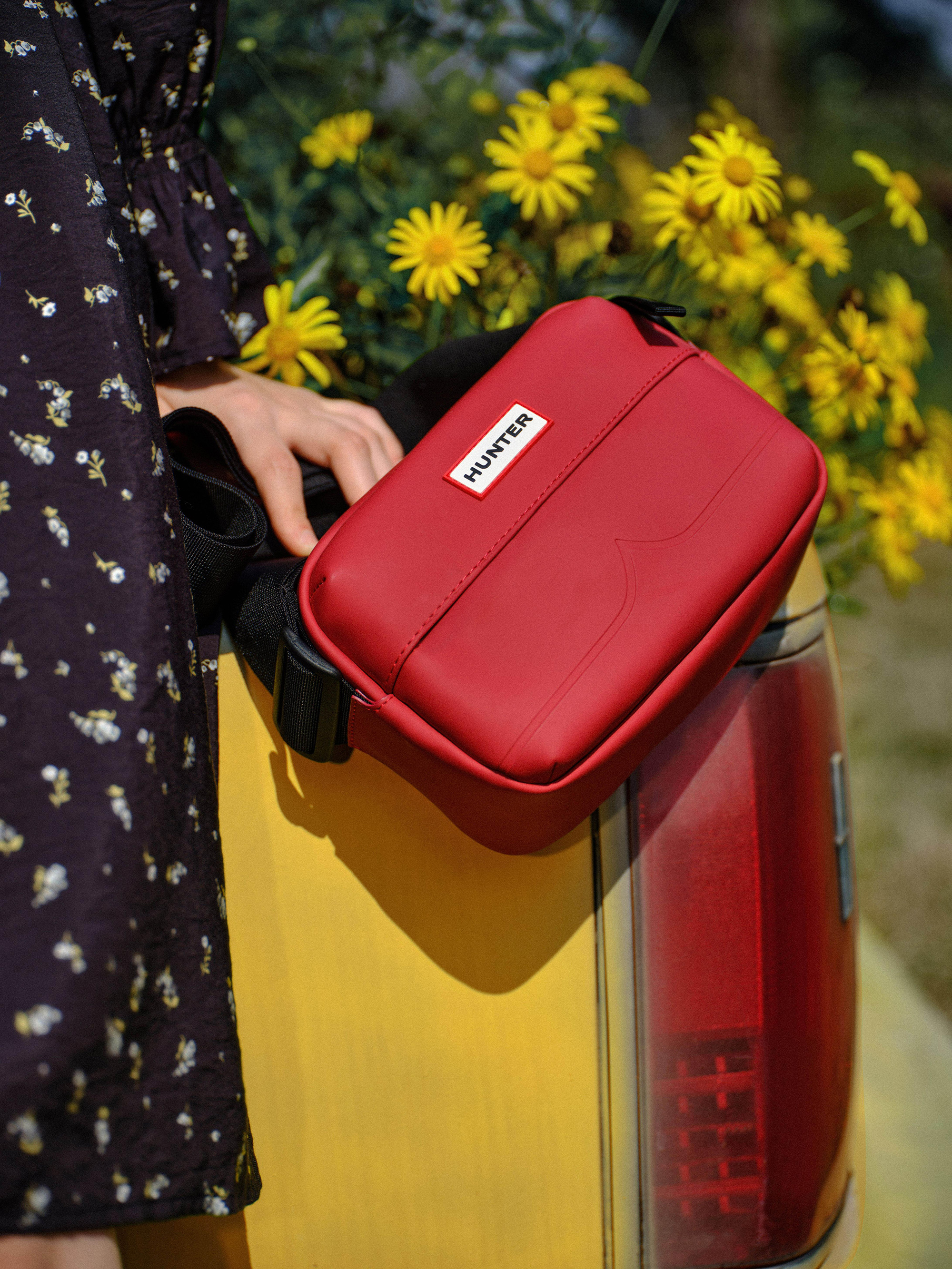 Hunter Boots Red hot Pvc handbag purse RARE