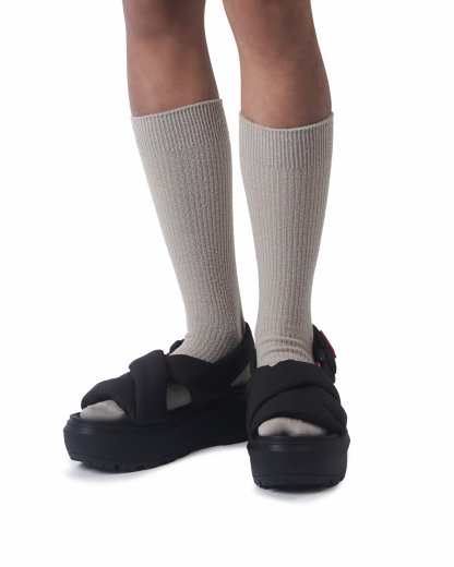 UNISEX CITY REBEL PUFFED CROSSOVER SANDALS