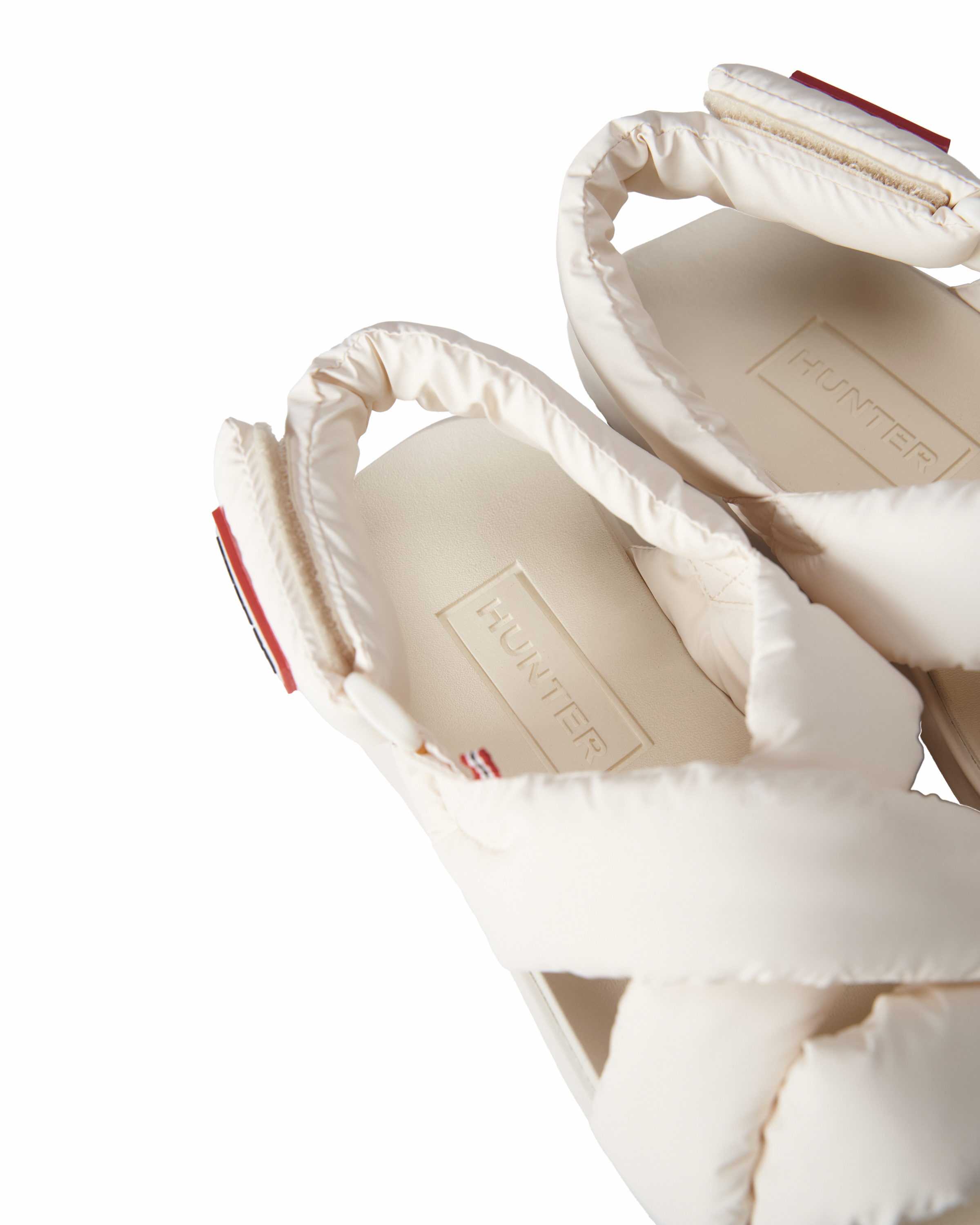 UNISEX CITY REBEL PUFFED CROSSOVER SANDALS