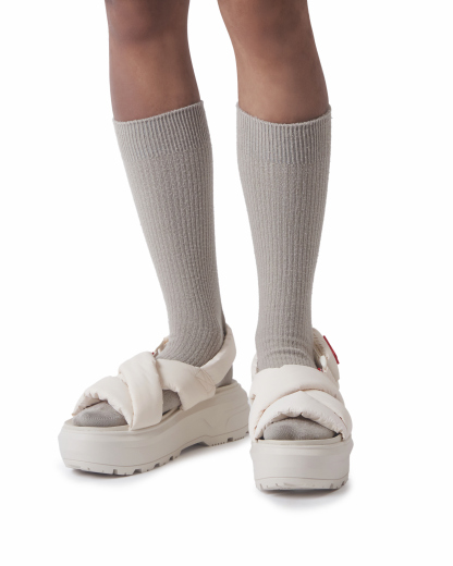 UNISEX CITY REBEL PUFFED CROSSOVER SANDALS