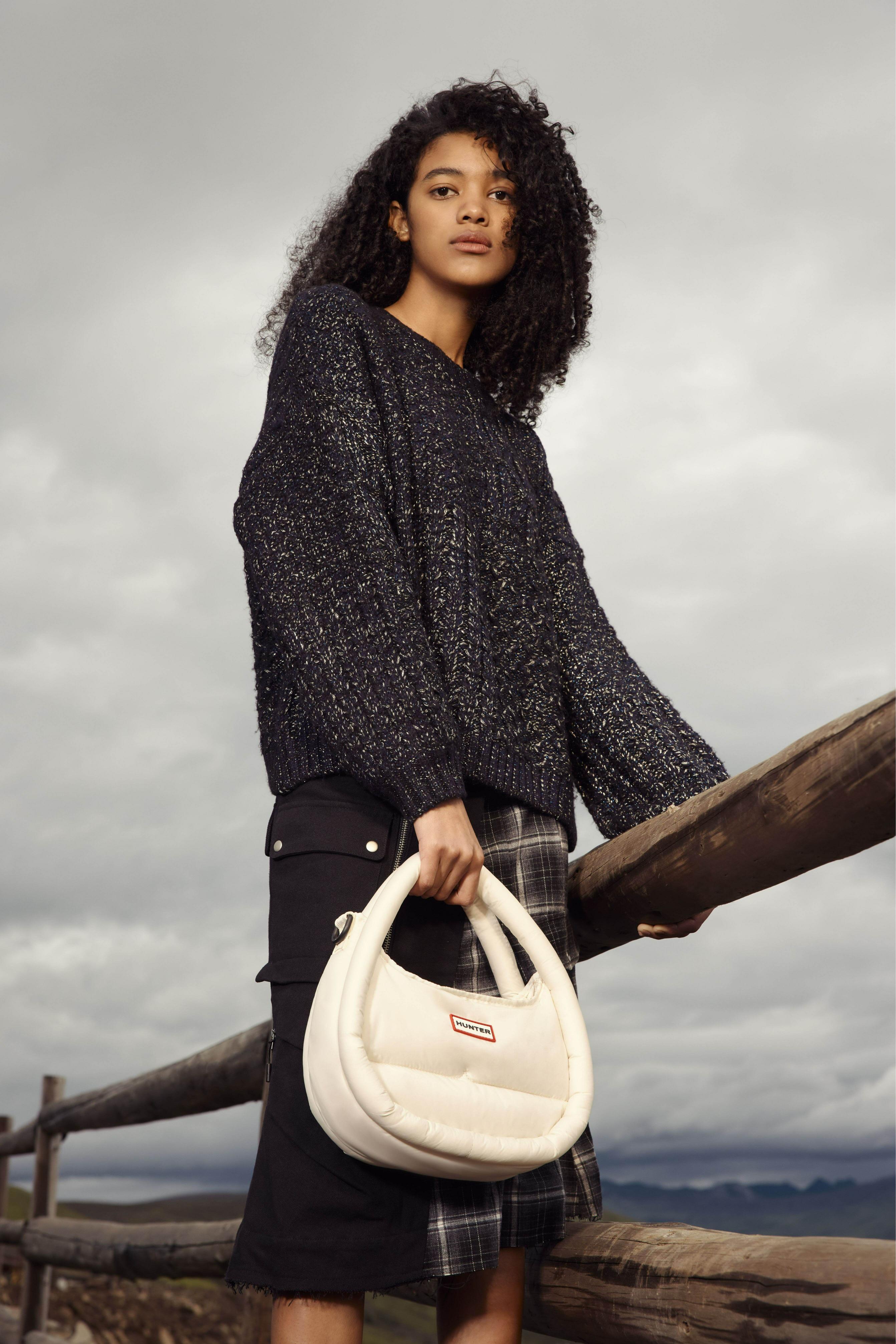 HUNT☆Framed Puffer Midi Hobo - White Willow HUNT☆Framed Puffer Midi Hobo - White Willow