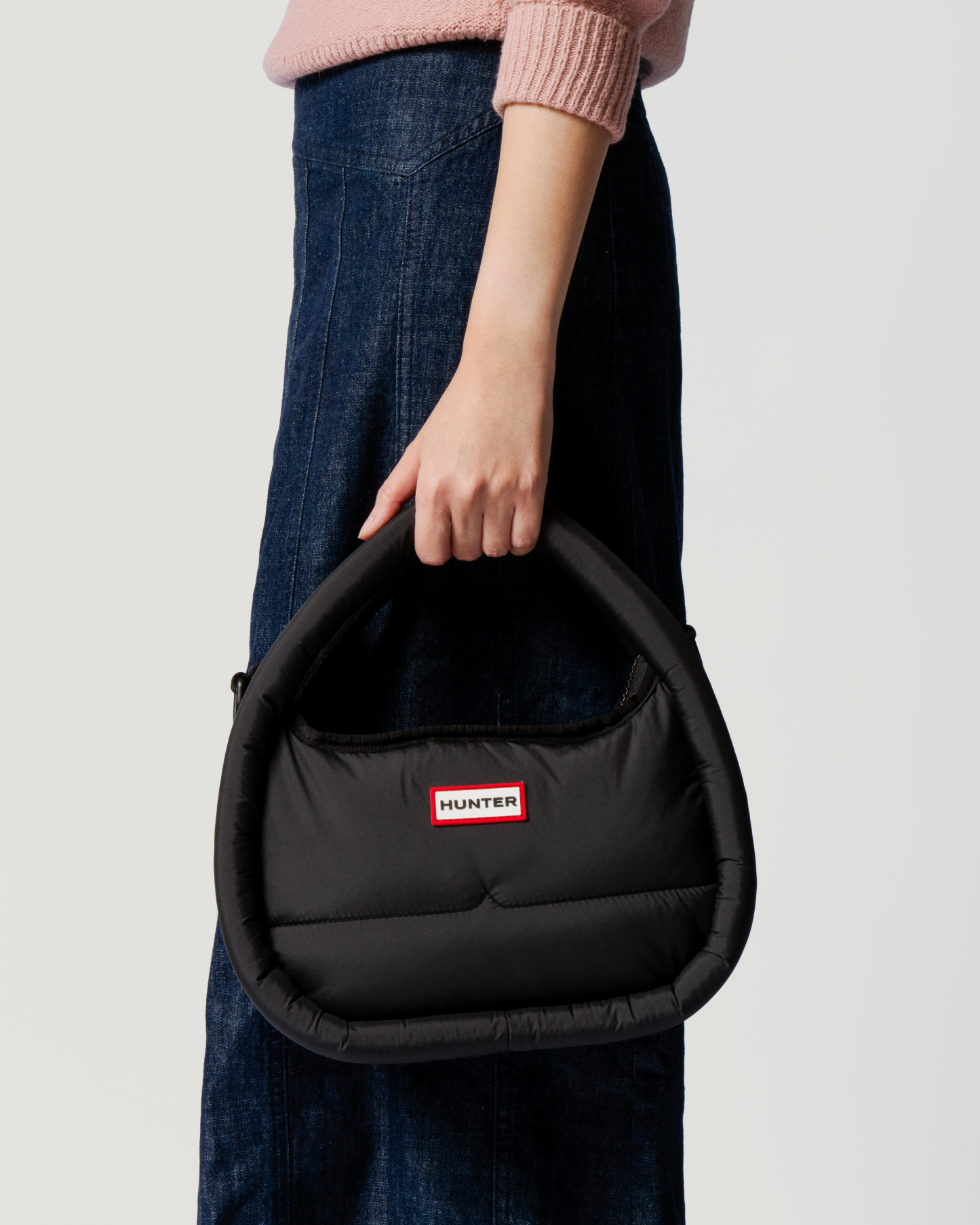 FRAMED PUFFER MIDI HOBO