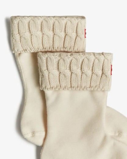 6 STITCH CABLE SHORT BOOT SOCK