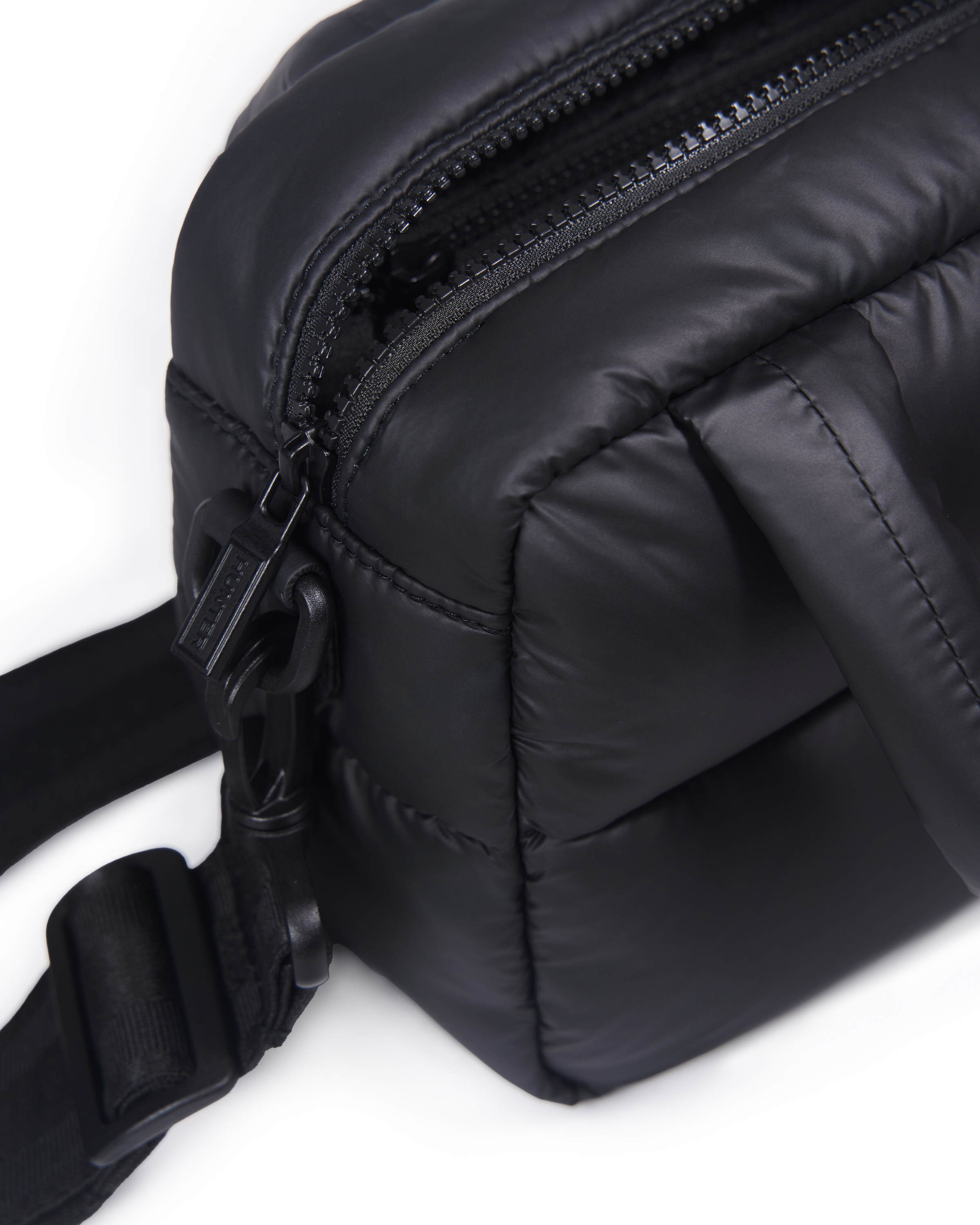 INTREPID EXTRA PUFFED BOSTON